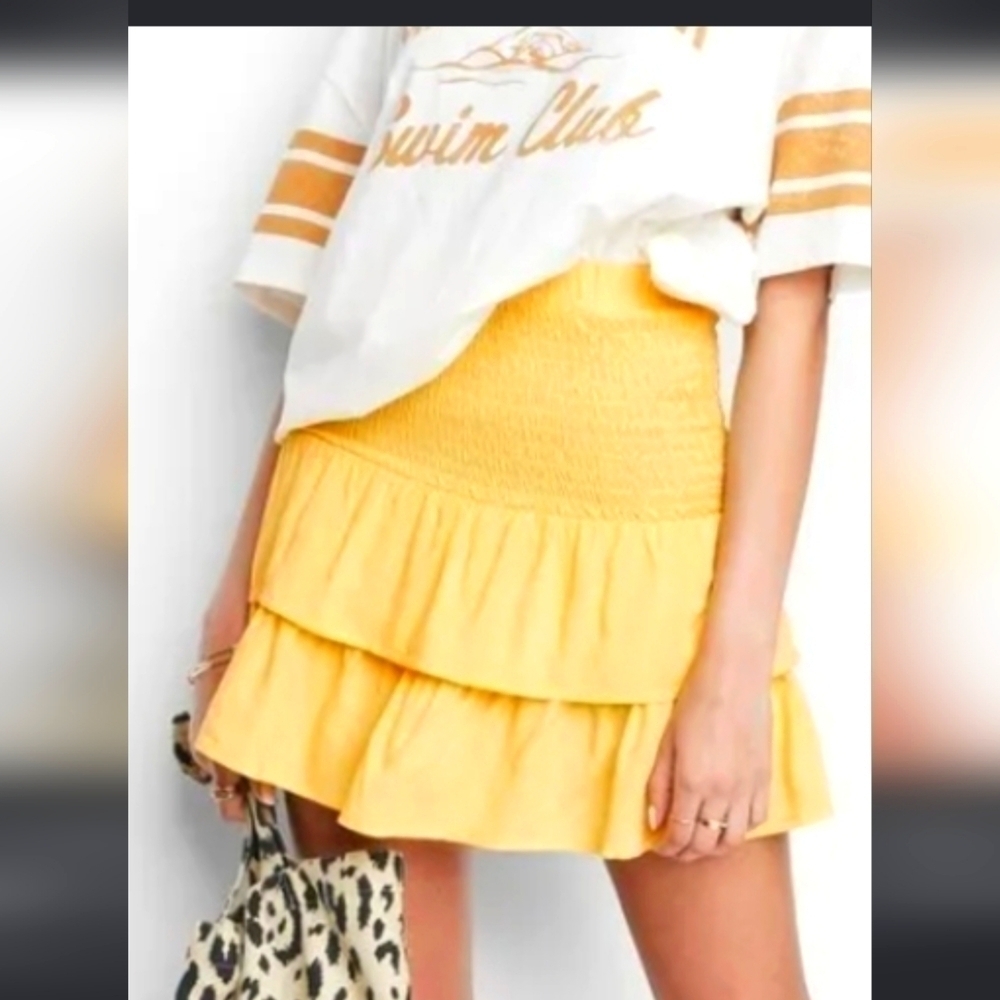 4/$25 BUNDLE SALE! ASCOT AND HART RUCH RUFFLE SKIRT OR TOP! SUMMER IS COMING